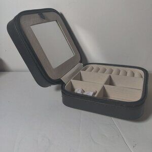 Jewelry Travel case, mirrored compartment for cash & jewelry by Mele and Co Dana